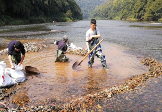 图片2.png 图片2.png